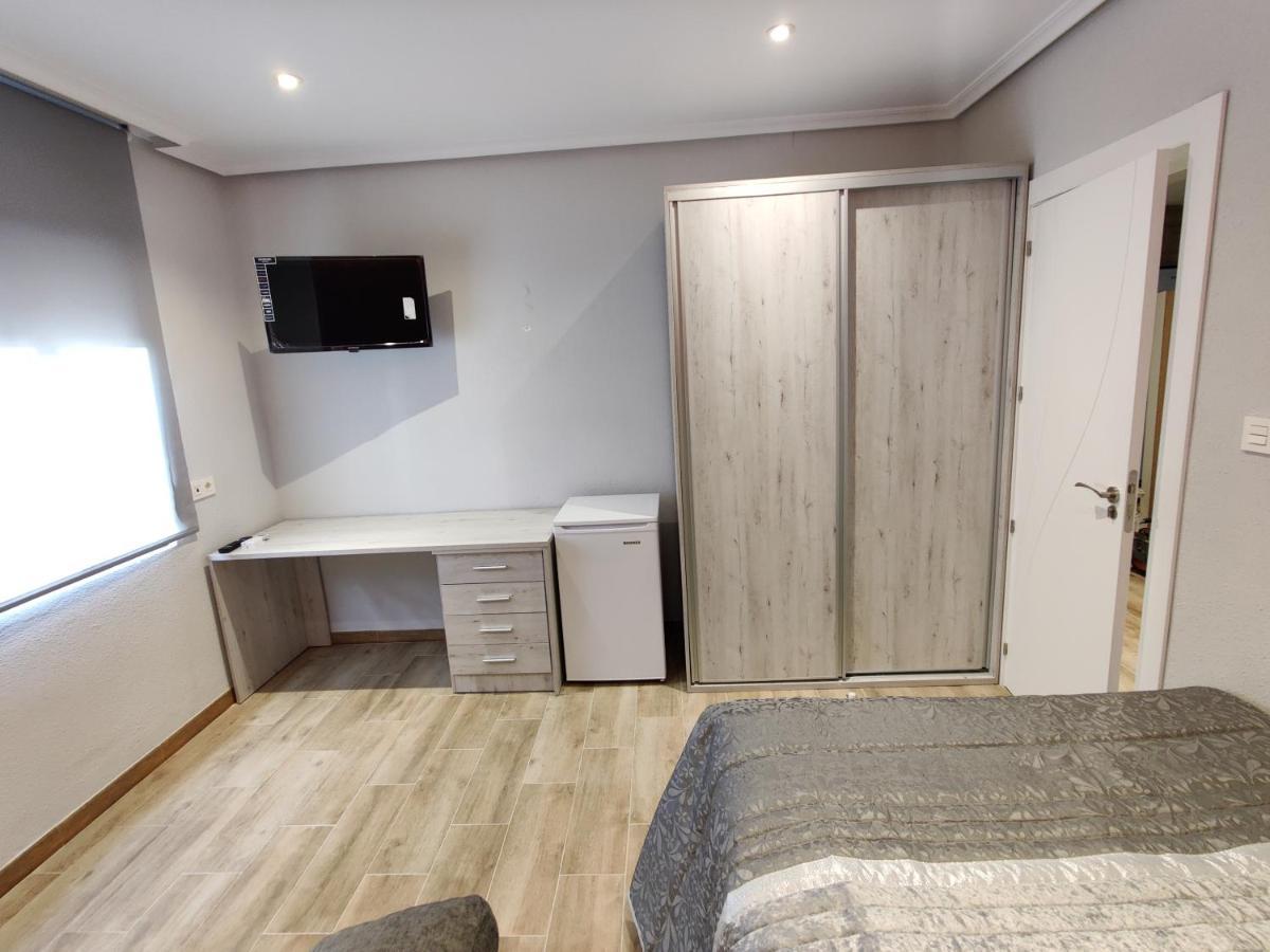 Duerme A Gusto - Tu Habitacion Acogedora En Torredonjimeno Ngoại thất bức ảnh