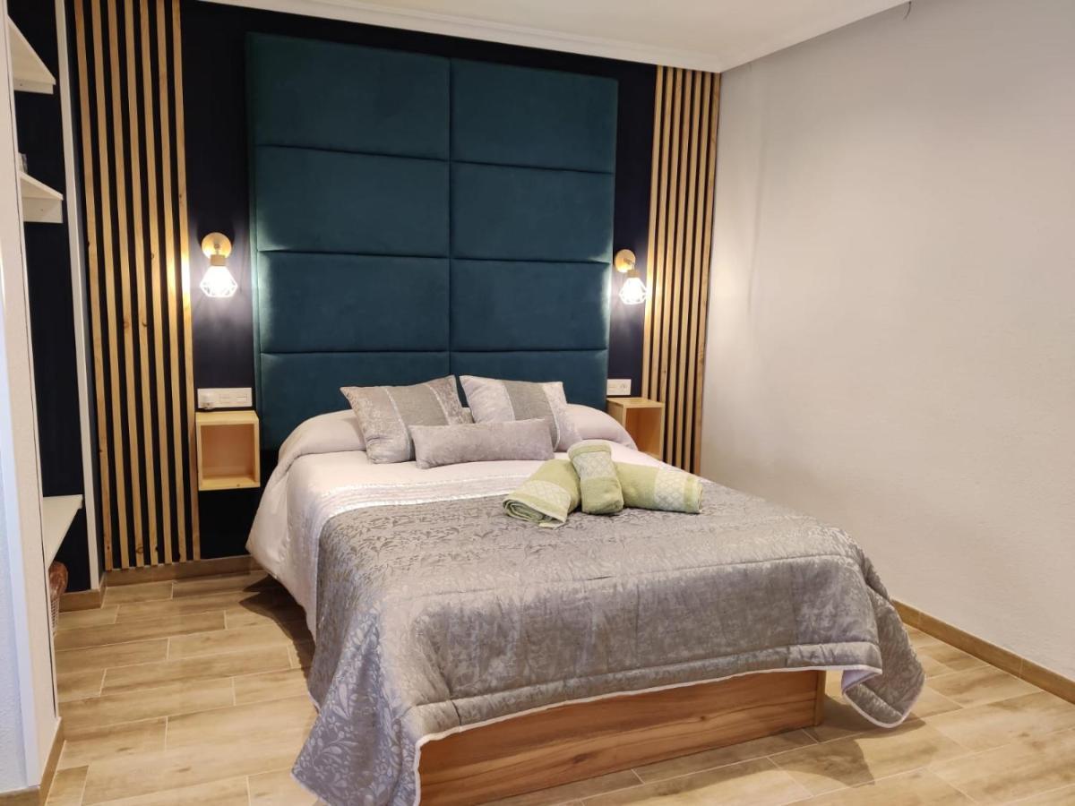 Duerme A Gusto - Tu Habitacion Acogedora En Torredonjimeno Ngoại thất bức ảnh